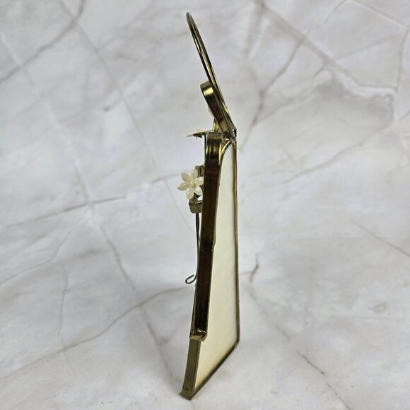 Vintage Stained Glass Angel White With Gold Holding Three Flowers Slag Glass - Picture 5 of 10